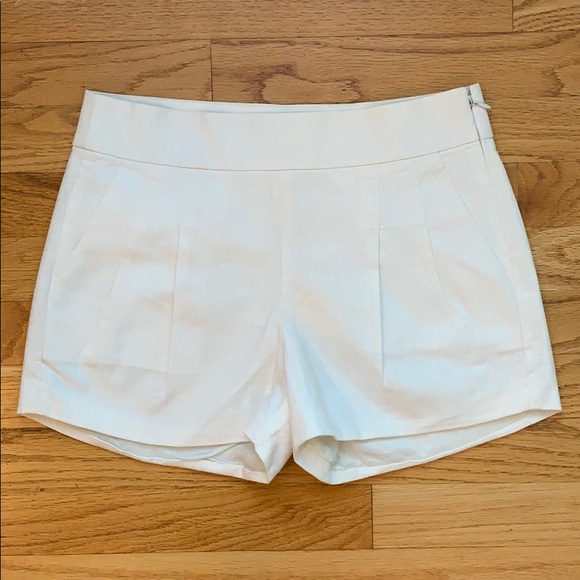 J Crew White Pleated Side Zip Shorts 
